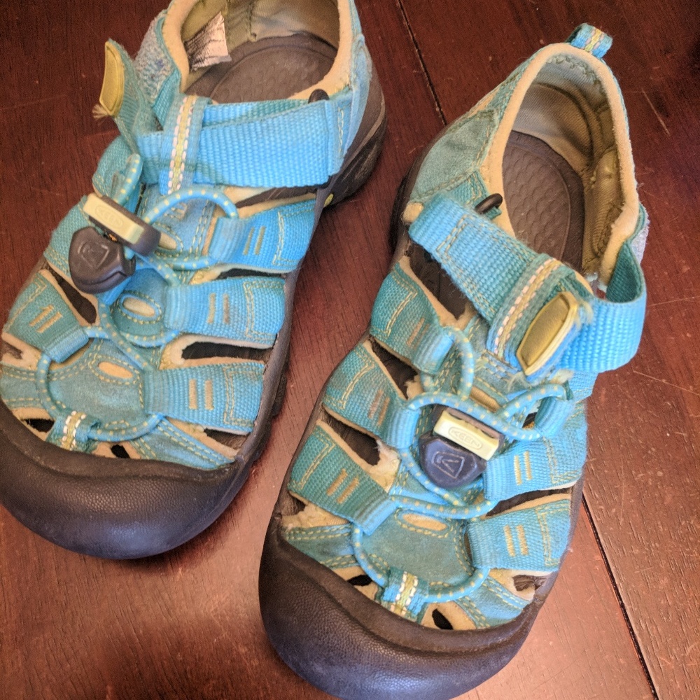 Keens size 13 kids